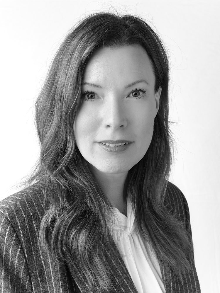 Anna Stenberg, MEDICAL SALES DIRECTOR