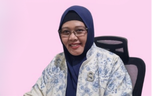 Yulia Himawati, S.ST, M.KM
